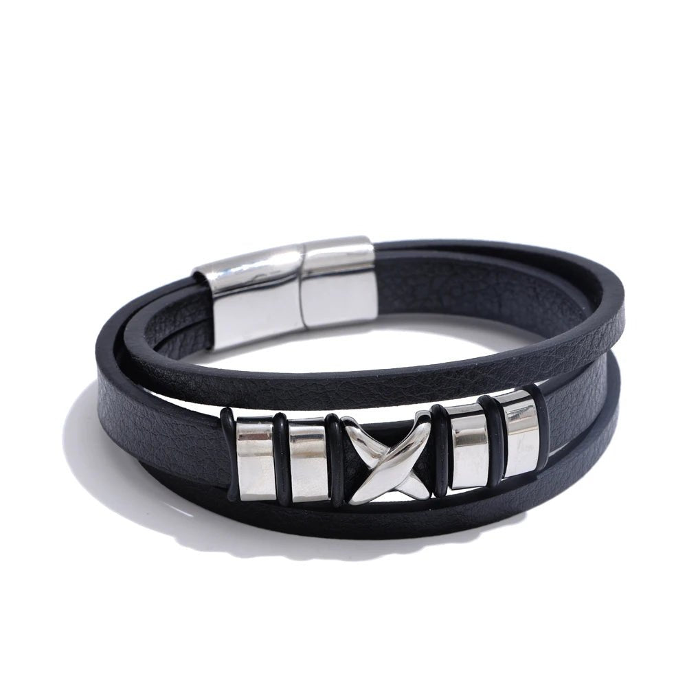 Pulseira Couro Preto e Aço Inoxidável - MAS_56 folheada a ouro da Vonn | Vonn