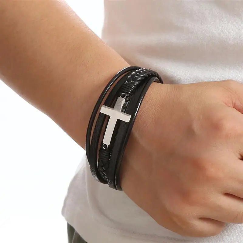 Pulseira de Couro  Aço Inoxidável Cruz