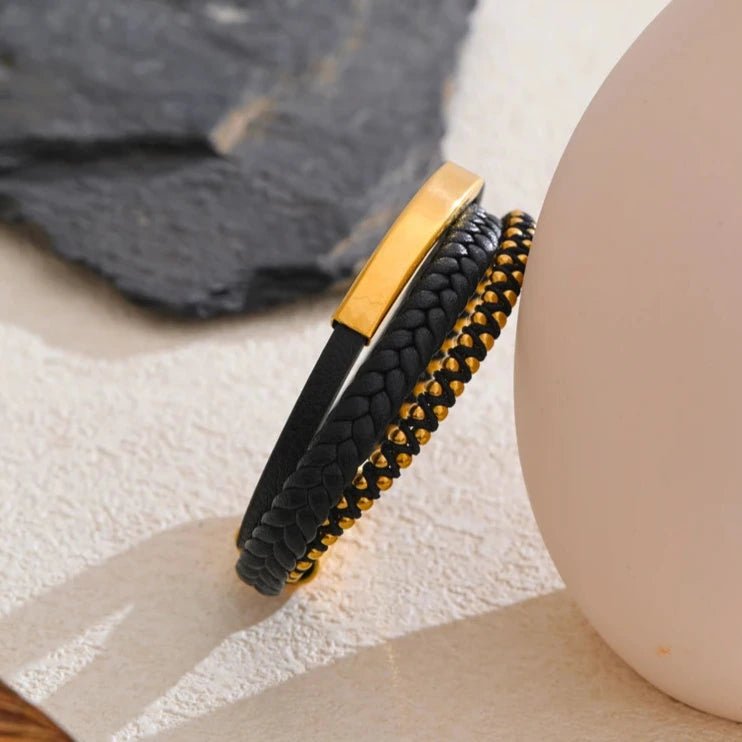 Pulseira de Couro Preto Trançado em Duas Camadas