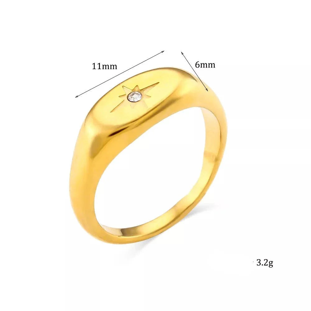 Anel Oval com Zircônia Banhado a Ouro