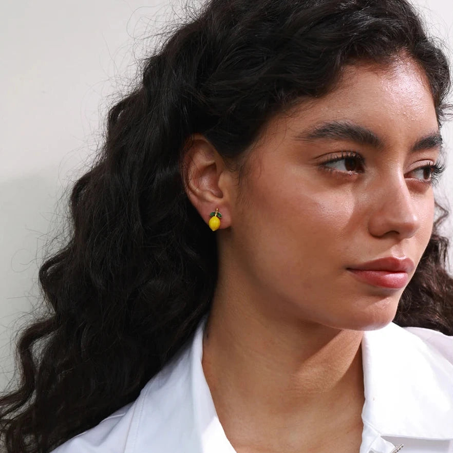 Brinco Limão Dourado Geométrico com Zircônia