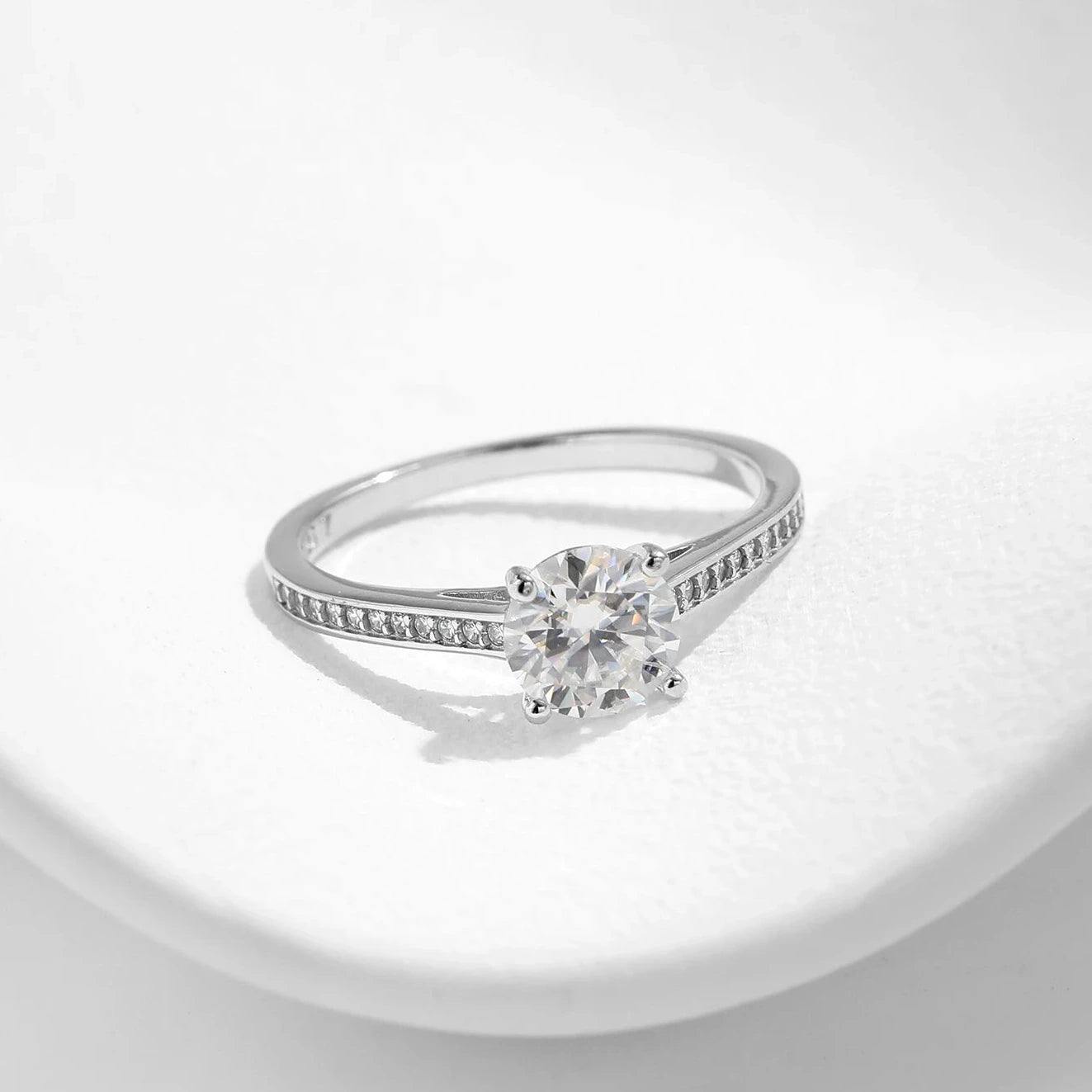 Anel Solitário Moissanite Prata 925
