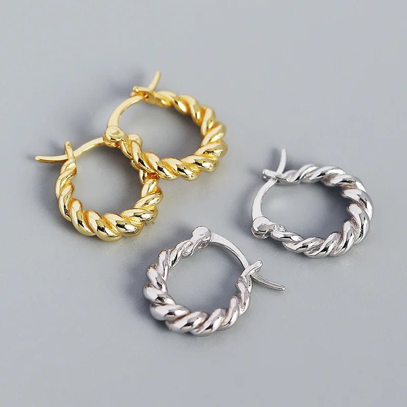 Brincos de Torção Circular com Zircônia em Prata 925 e Banho de Ouro 18k